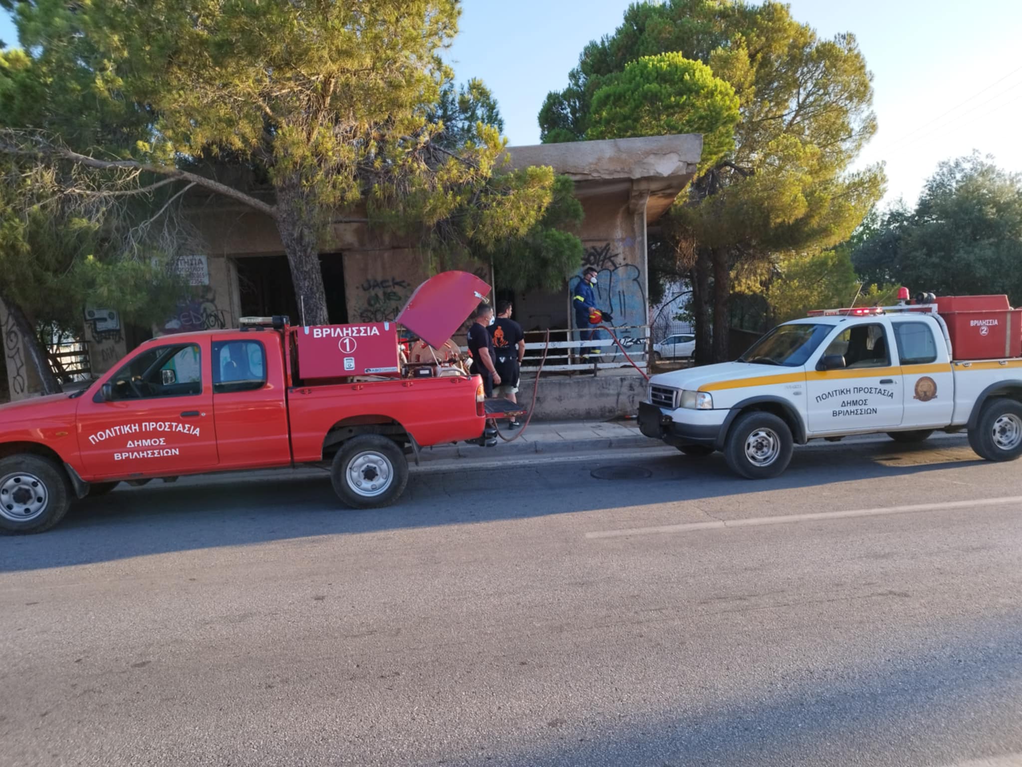 Άμεση επέμβαση της Πολ. Προστασίας του Δήμου Βριλησσίων σε πυρκαγιά στη συμβολή Αναπαύσεως και Αγράφων